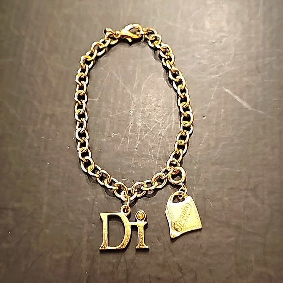 Diamonds International Jewelry - Gold Chain Bracelet with Charm
